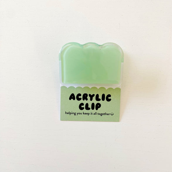 Mint Scallop Acrylic Clip