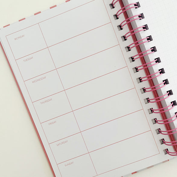 Cute Bow Undated Weekly Planner