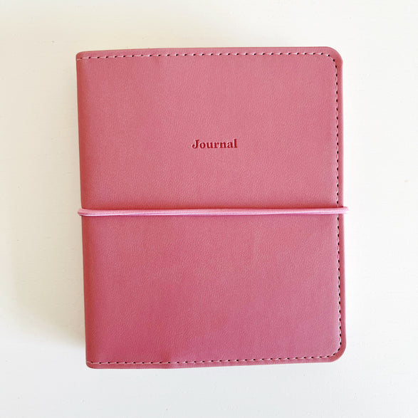 2025 Hightide Square Vertical Weekly Planner: Pink