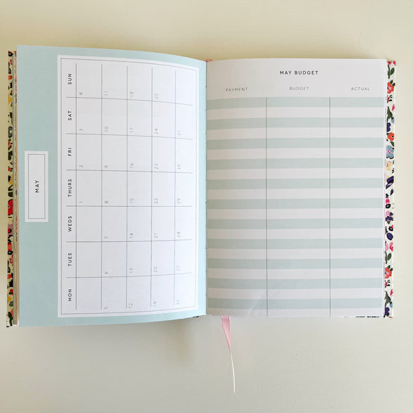 2025 Weekly Planner: Floral Burst