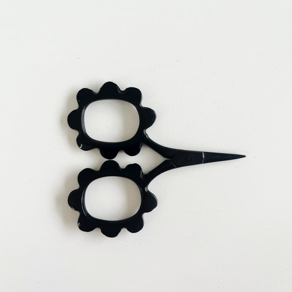 Small Black Flower Scissors