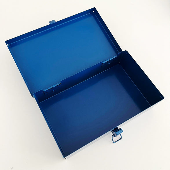 Small Metal Case: Blue