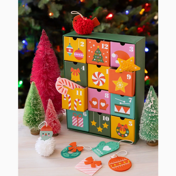 12 Crafts of Christmas Advent Calendar
