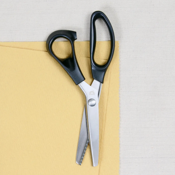 Scallop Scissors