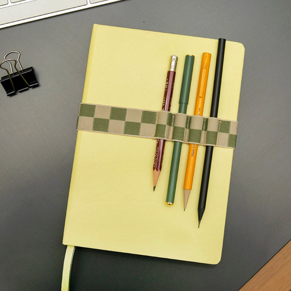 Green Pen Holder Book Band