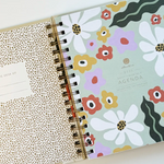 2025 Planner: Primary Daisies