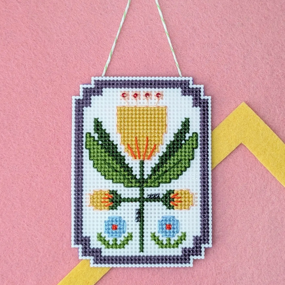 Cross Stitch Kit: Tulip